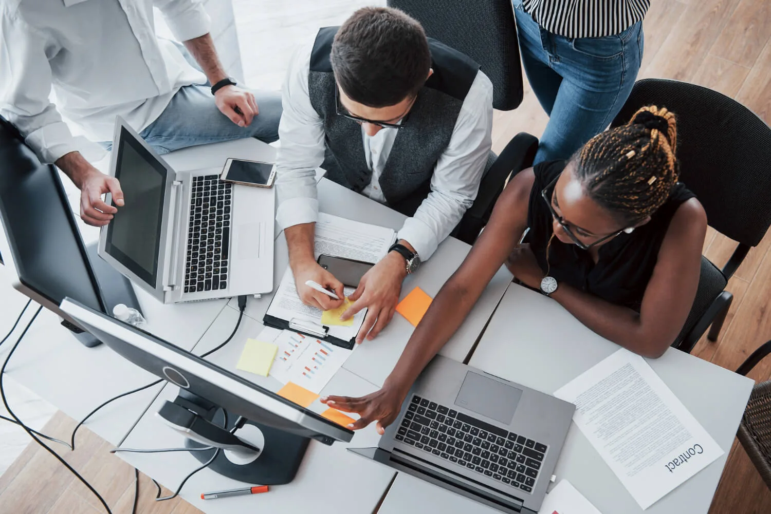 digital-agency-1-trophydevelopers-l8wkb2-td.webp